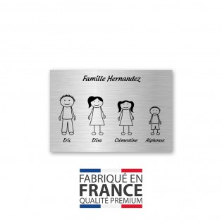 Plaque de maison Family personnalisée avec 4 membres pour boite aux lettres - Format 12x8 cm - Couleur argent