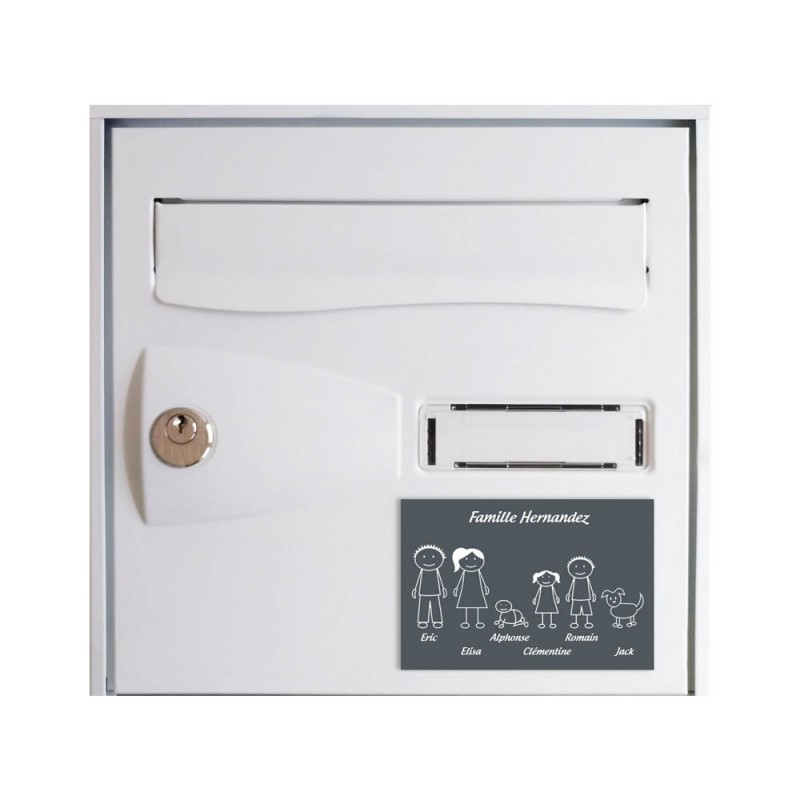 Plaque de maison Family personnalisée avec 6 membres pour boite aux lettres - Format 12x8 cm - Couleur grise Plaque de maison Family personnalisée avec 6 membres pour boite aux lettres - Format 12x8 cm - Couleur grise
