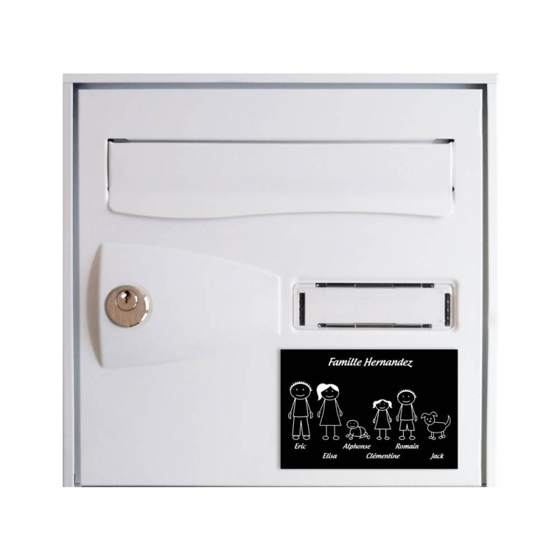 Plaque de maison Family personnalisée avec 6 membres pour boite aux lettres - Format 12x8 cm - Couleur noire Plaque de maison Family personnalisée avec 6 membres pour boite aux lettres - Format 12x8 cm - Couleur noire
