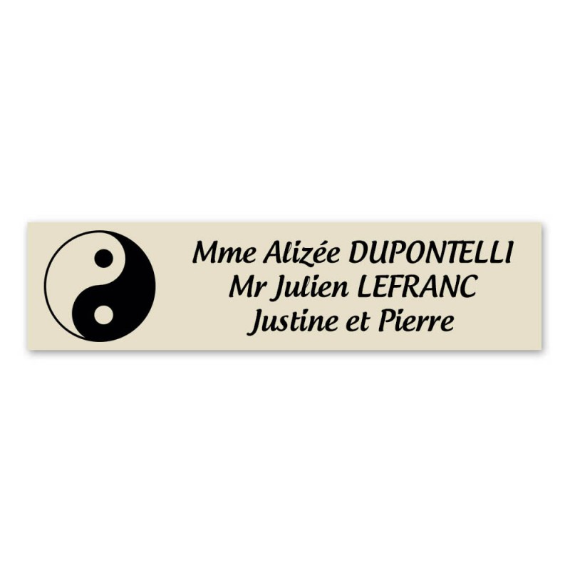 Plaque nom 3 lignes et symbole YIN YANG pour boite aux lettres type Decayeux (100x25mm) couleur beige lettres noires Plaque nom 3 lignes et symbole YIN YANG pour boite aux lettres type Decayeux (100x25mm) couleur beige lettres noires