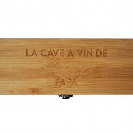 Coffret à vin en bambou personnalisée avec prénom "LA CAVE A VIN DE" - Caisse vin bambou avec 4 pièces de service