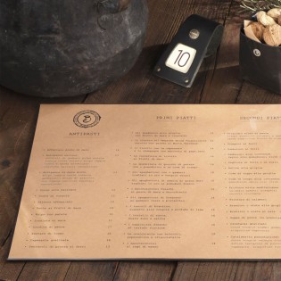 10 sets de table menu avec 1 pochette couleur marron - Imprimez et glissez le menu dans le set de table